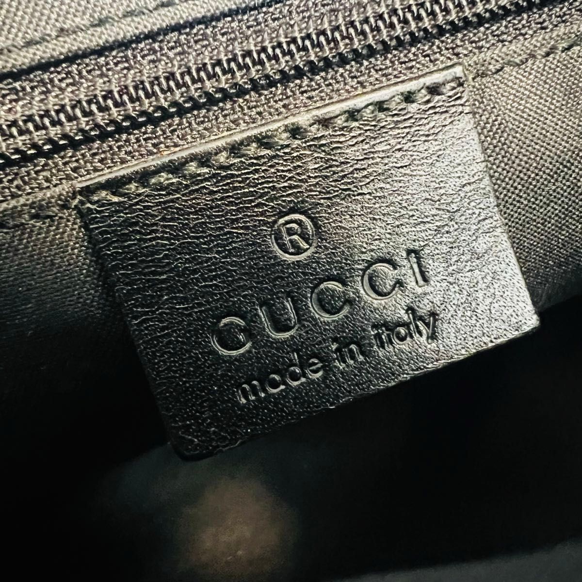 【美品】GUCCI グッチ　GG柄　ジャッキー　ワンショルダーバッグ　シェリーライン　肩掛け　ブラック　黒　イタリア製