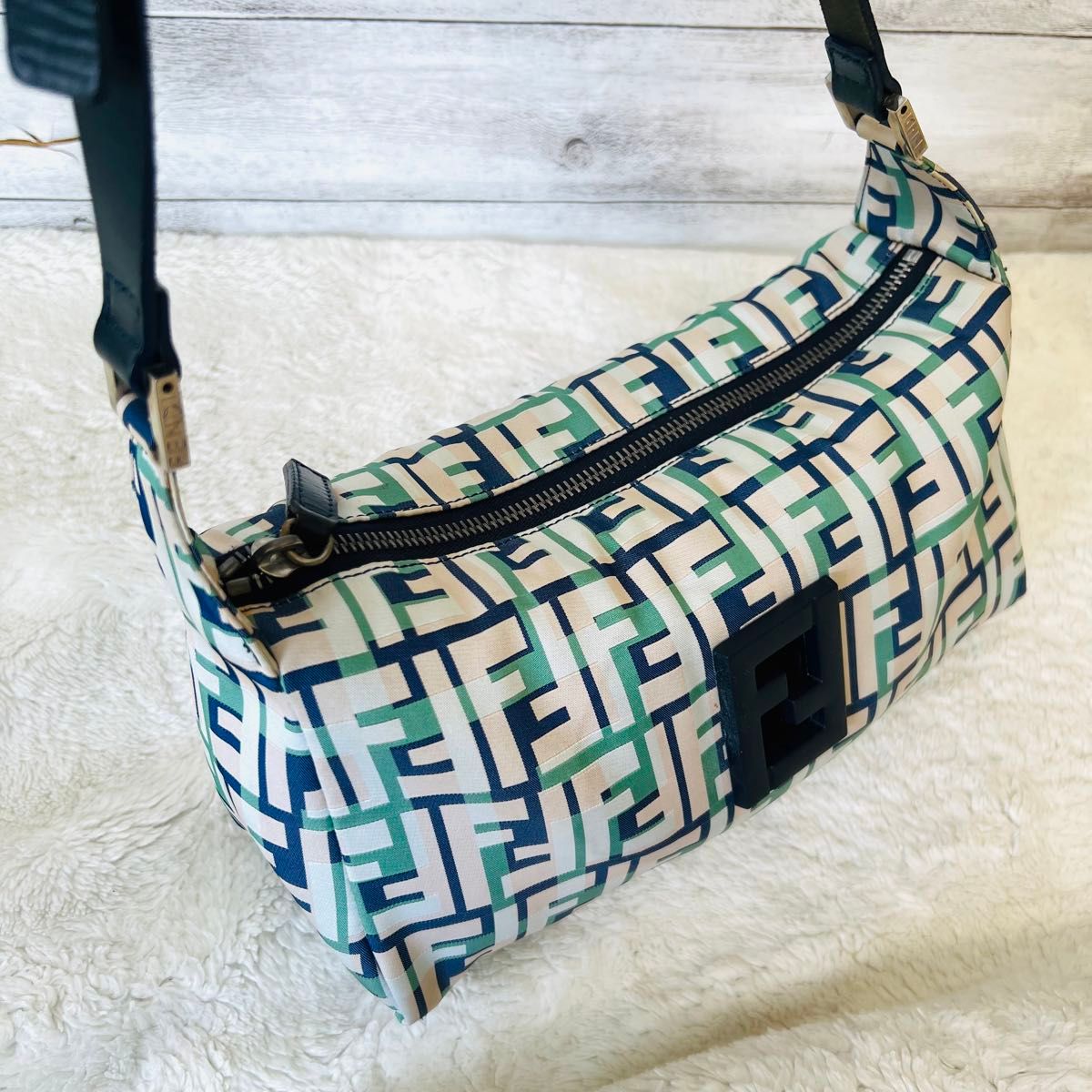 FENDI マルチカラー バッグストラップ 80cm