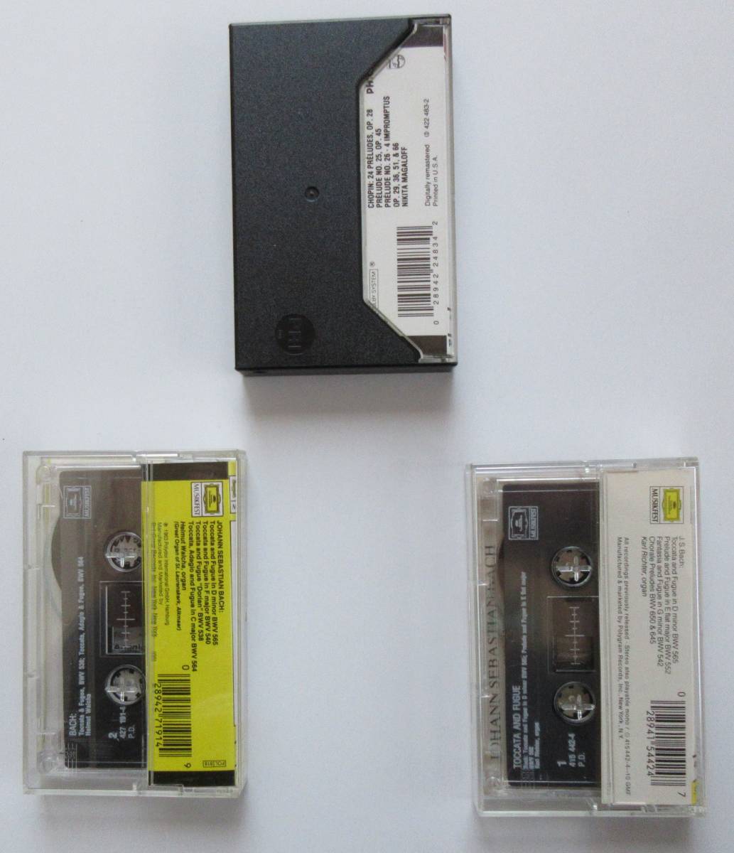 クラシック音楽カセットテープ３本「ショパン（CHOPIN）」「バッハ（BACH）【２本】」の画像2