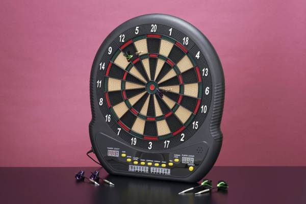 最新デザインの 《即決》ダーツ最新型電子ソフトチップダーツ(新品)おまけ付送料無料! ボード