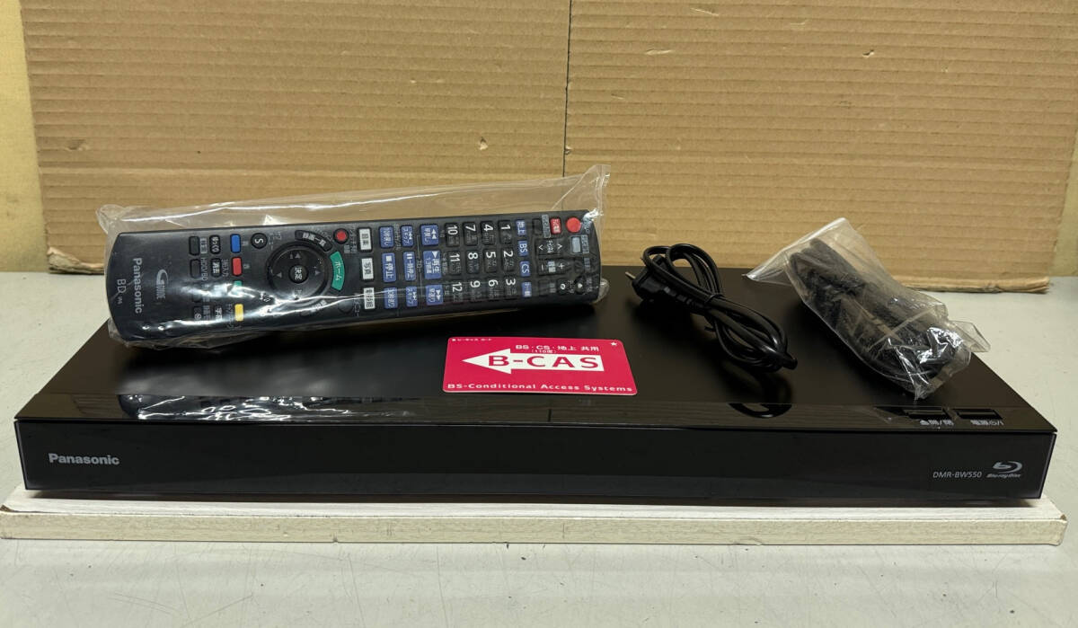 【 安心！整備品 】 上位機 Panasonic 【 DMR-BW550 】500GB、15倍録画/外付HDD/2番組録画/スカパー/3D再生 【 完動保証 】 高年式2018年