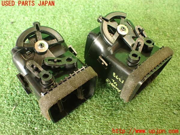 2UPJ-13787527] Land Cruiser Prado (KZJ78W) air conditioner outlet port 2 ( right ) used 