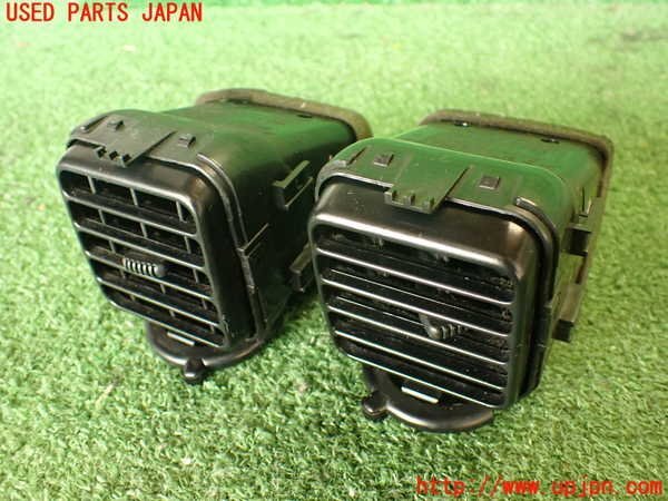 2UPJ-13787527] Land Cruiser Prado (KZJ78W) air conditioner outlet port 2 ( right ) used 