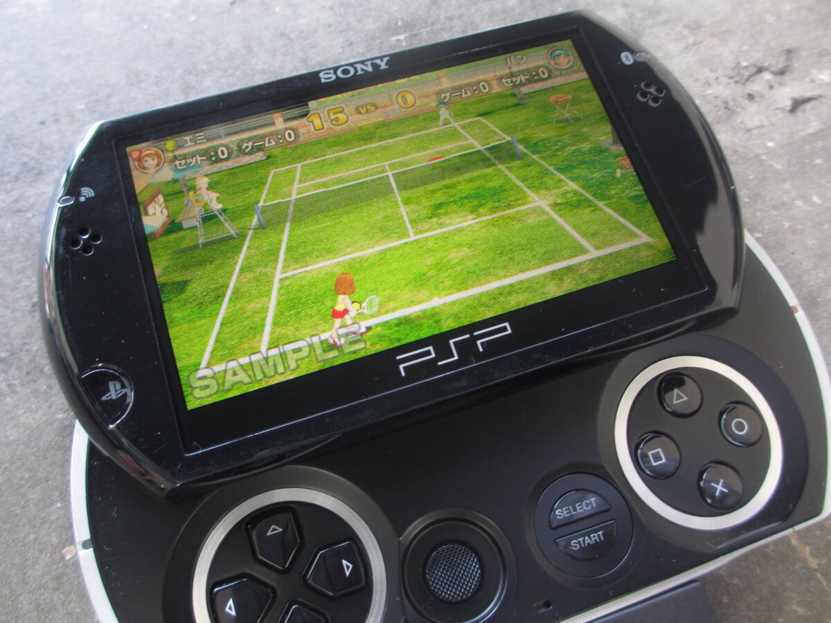 ソニー PSP go 本体/PSP-N1000/プレイステーションポータブル/動作確認済み ジャンク