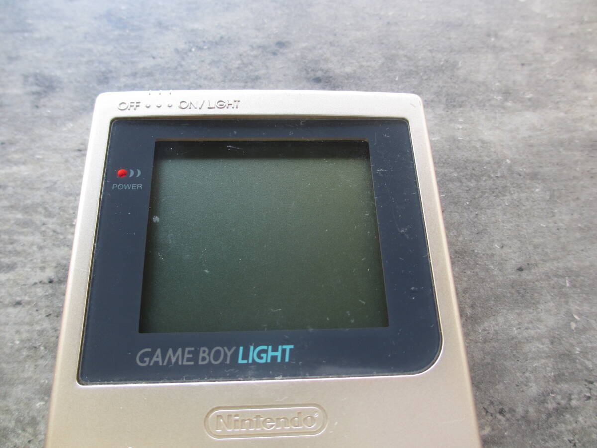  Nintendo GAME BOY LIGHT/ Game Boy свет /MGB-101/ Gold / работоспособность не проверялась Junk 