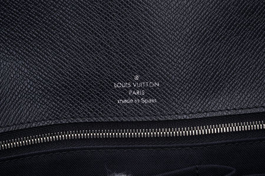 【使用わずか 極美品】 ルイヴィトン Louis Vuitton タイガ ベライア アルドワーズ セカンドバッグ クラッチバッグ 1円 定価約11万 2094の画像10