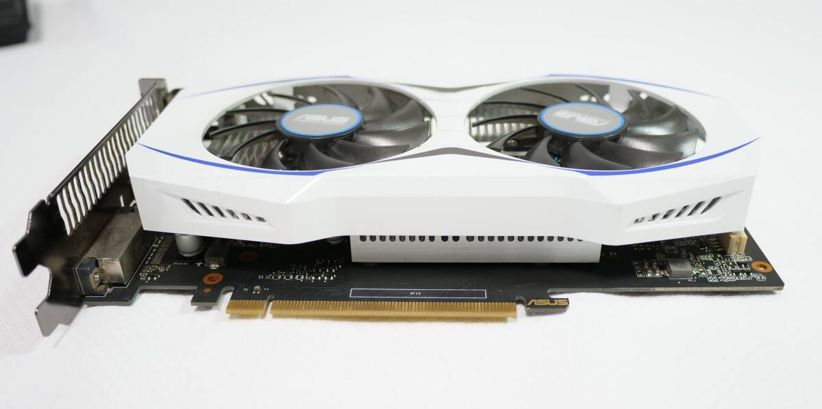 ★ASUS NVIDIA GEFORCE GTX1050 Ti 4GB★グラフィックボード 中古品 通電確認済み G005_画像4