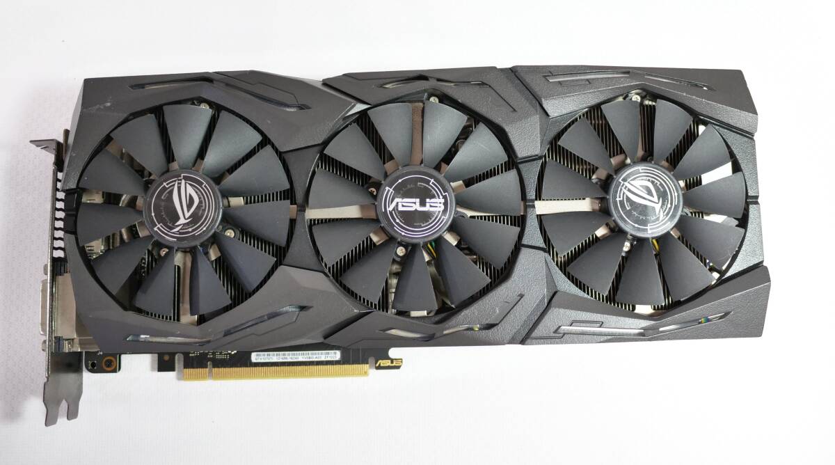 ★ASUS NVIDIA GEFORCE GTX1070 Ti 8GB★グラフィックボード 中古品 通電確認済み G008の画像1