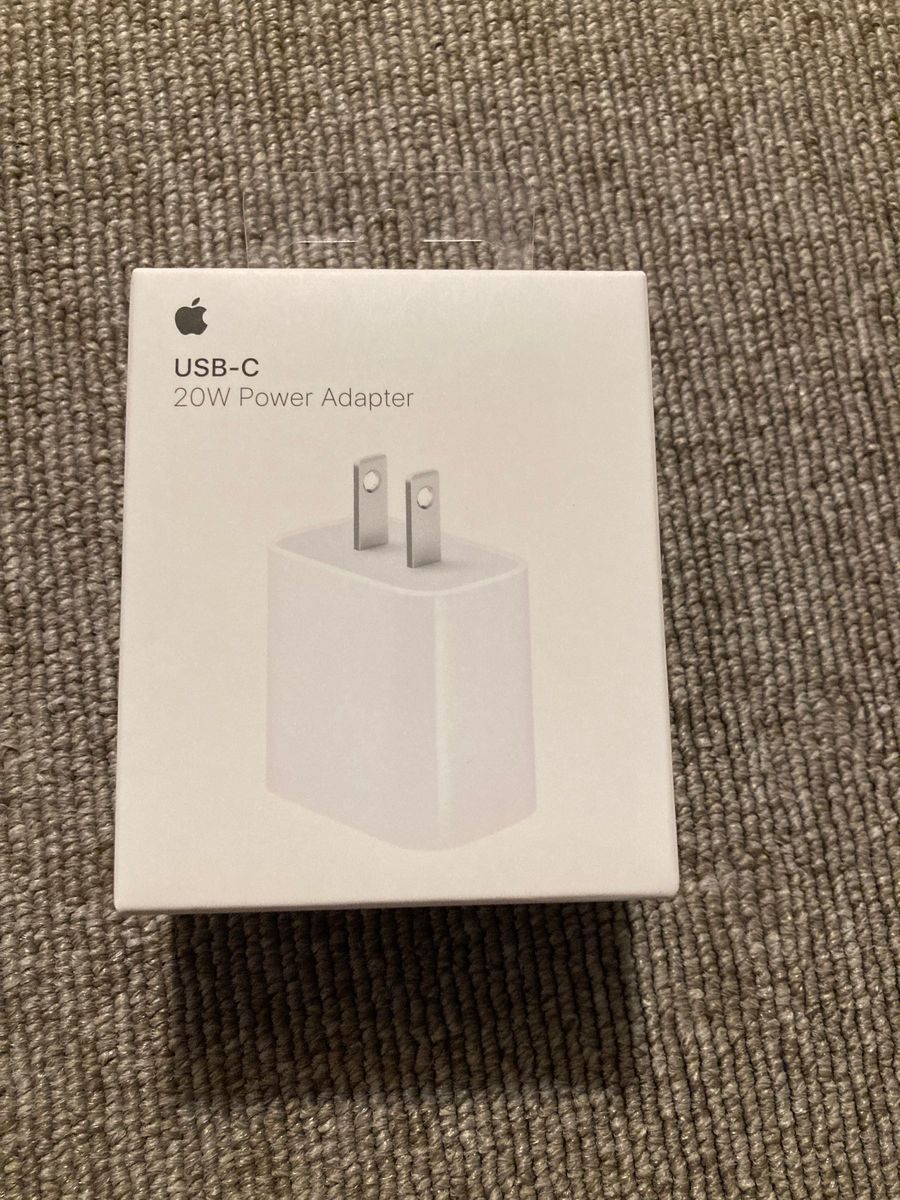 新品未開封　Apple 純正 USB-C 20W  充電器