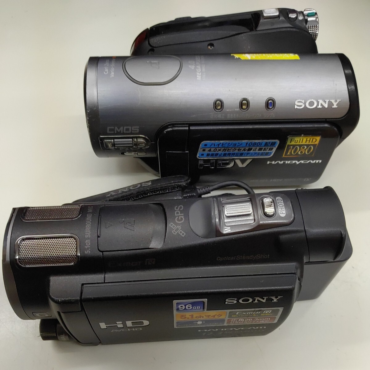 ★ SONY Handycam と記された デジタルビデオカメラ 2個セット １円スタート HDR-HC3 HDR-CX700 まとめ売り ソニー ハンディカムの画像1