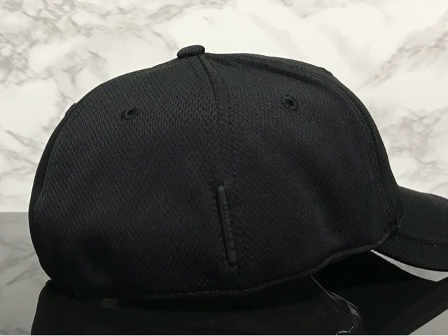 【未使用品】54E★OAKLEY オークリー スポーツキャップ 帽子 CAP 上品で高級感のあるデザインのブラック伸縮素材《伸縮前61㎝～63㎝位迄》_画像6