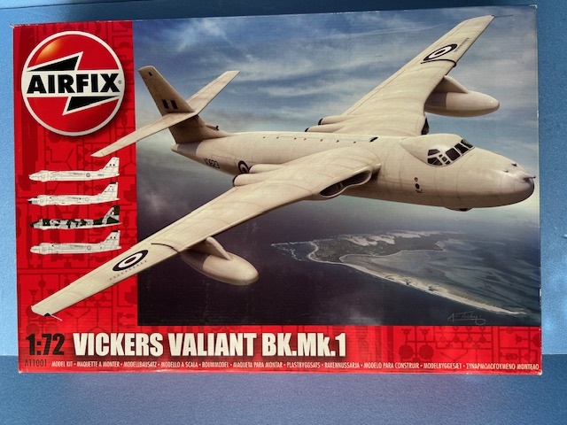 AIRFIX 1/72 VICKERS VALIANT(ヴィッカーズヴァリアント) BK.Mk.1 プラモデル 未組立