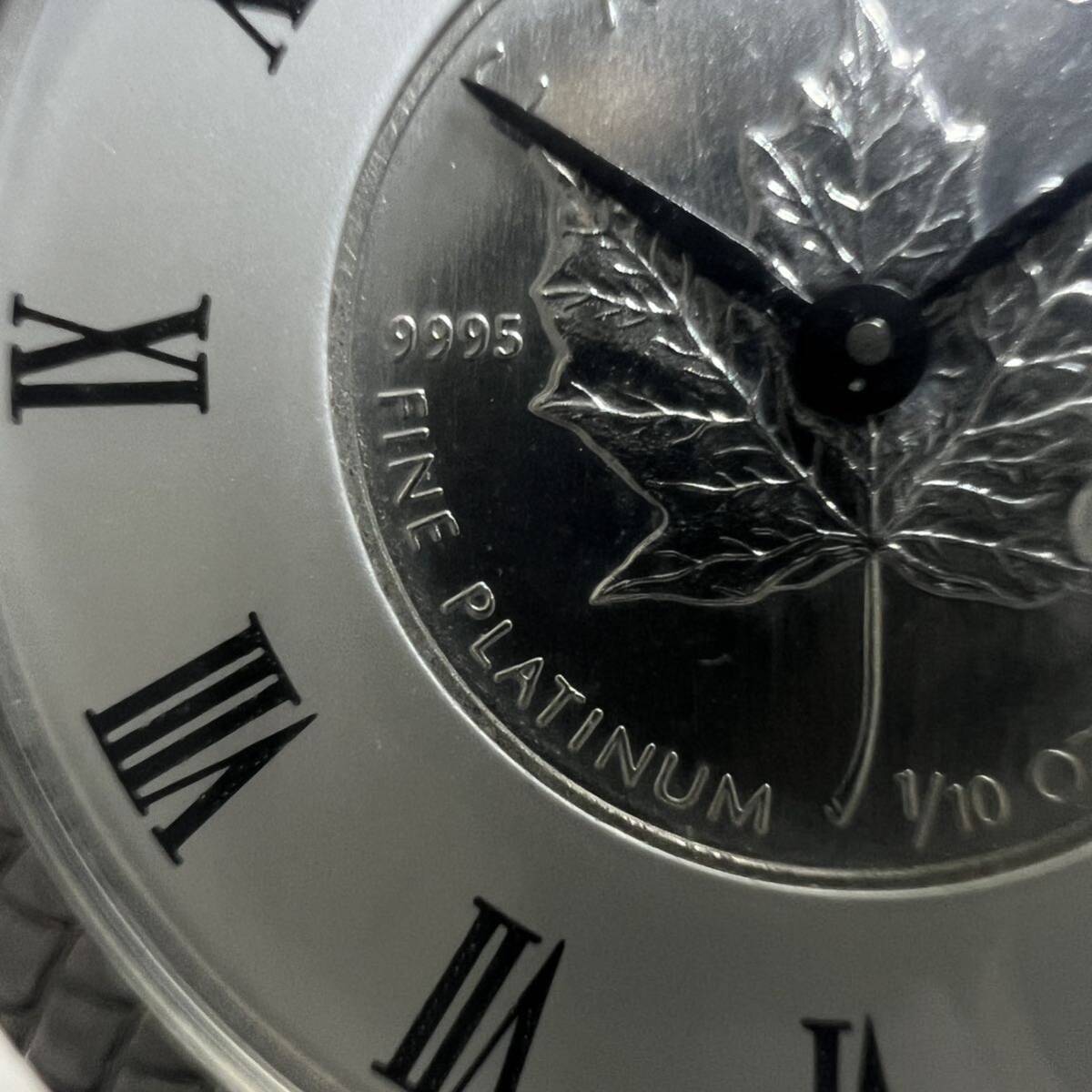 helene de michel ヘレンミッシェル クオーツ 腕時計 カナダ メイプルリーフコイン FINE PLATINUM 9995 1/10 OZ プラチナの画像4