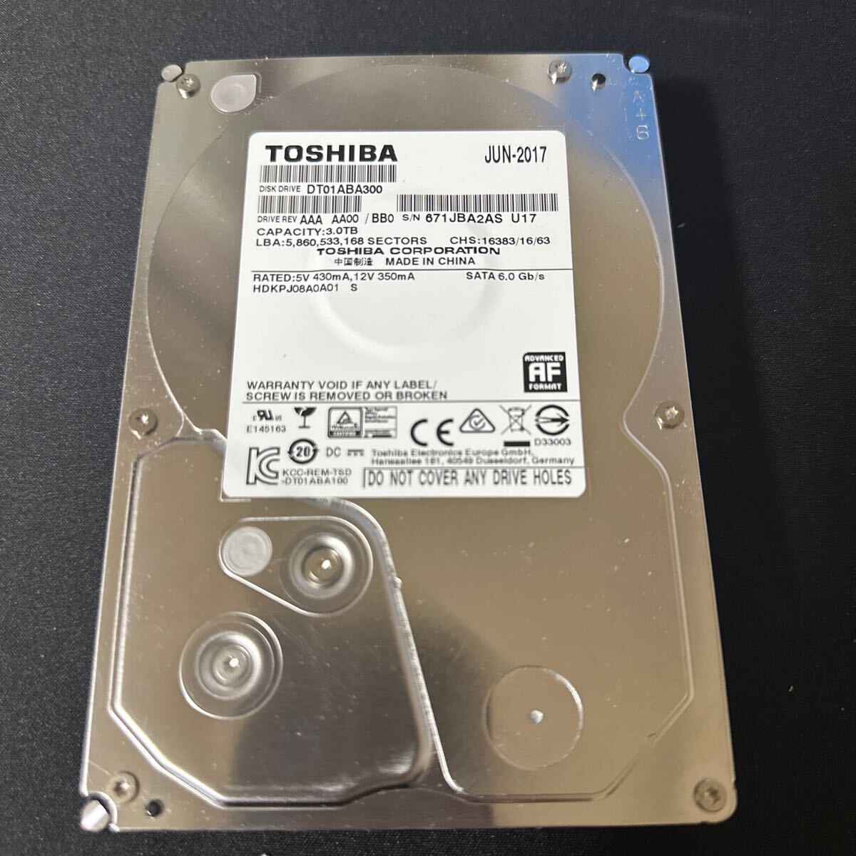 Z2:（動作保証/AVコマンド対応/使用0時間）SATA 3.5インチHDD 3TB 3000GB TOSHIBA DT01ABA300 