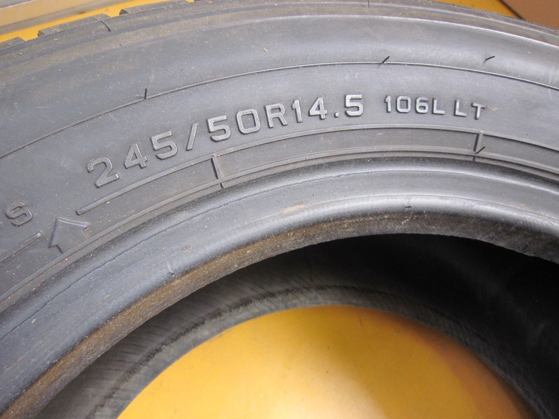 E099☆バリ溝　ダンロップ　SP　LT01　245/40R14.5　106L　LT　2本　スタッドレス_画像10