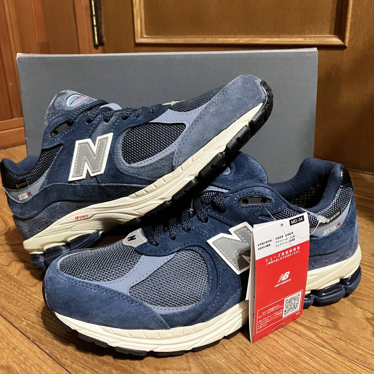 1円～ 27cm タグ付き訳あり New Balance 2002R GORE-TEX Navy M2002RXF ニューバランス ゴアテックス ネイビー 検 990 991 1500 1300の画像1