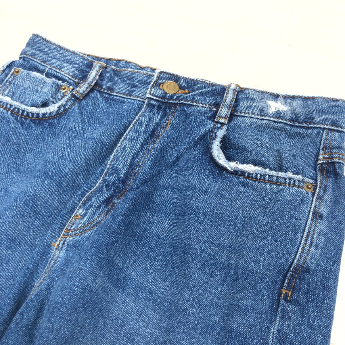 ZARA trafaluc denimwear Zara damage processing Denim pants 28 w74 dark blue indigo jeans cut off lady's for women 