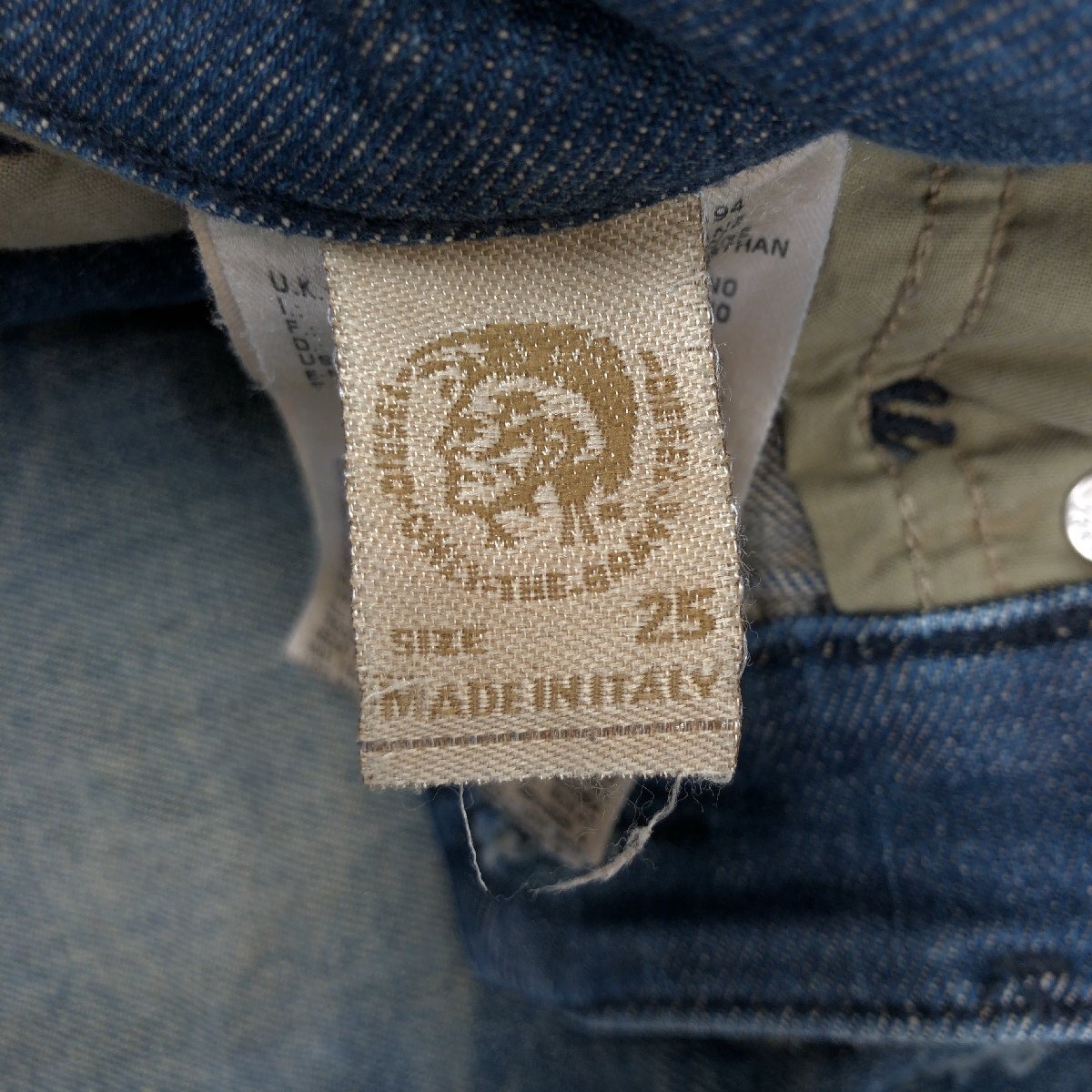  сделано в Италии DIESEL дизель Getlegg повреждение обработка стрейч Rollei z тонкий обтягивающие джинсы брюки 25 w72 темно-синий индиго джинсы 
