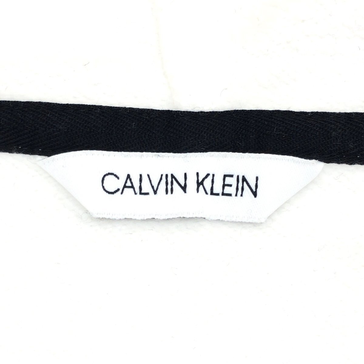 ●Calvin Klein カルバンクライン ロゴデザイン スウェット パーカー M 白 ホワイト フーディ トレーナー 国内正規品 メンズ 紳士_画像3