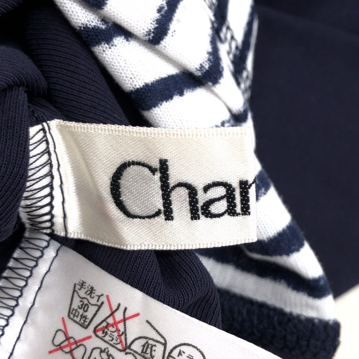 美品 Chamois シャミー コットン100% ビジュー装飾 カットソー 44(2XL) ネイビー系 日本製 ロンT Tシャツ 3L ゆったり 大きい ジオン商事_画像3