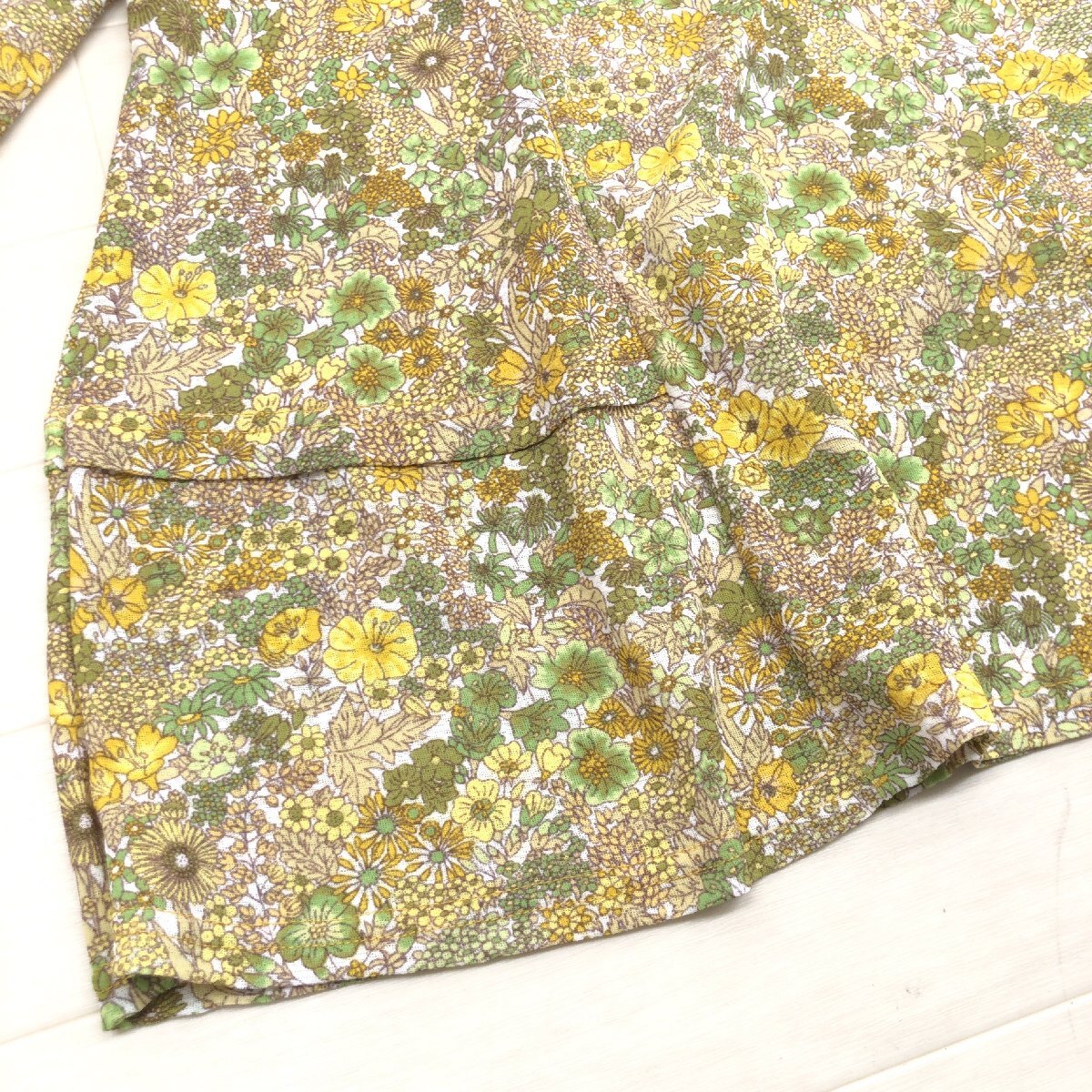 美品 KANSAI BIS カンサイビス フリル装飾 花柄 カットソー 15(2XL) 総柄 日本製 ギャザースリーブ ロンT Tシャツ 3L ゆったり 大きい_画像7