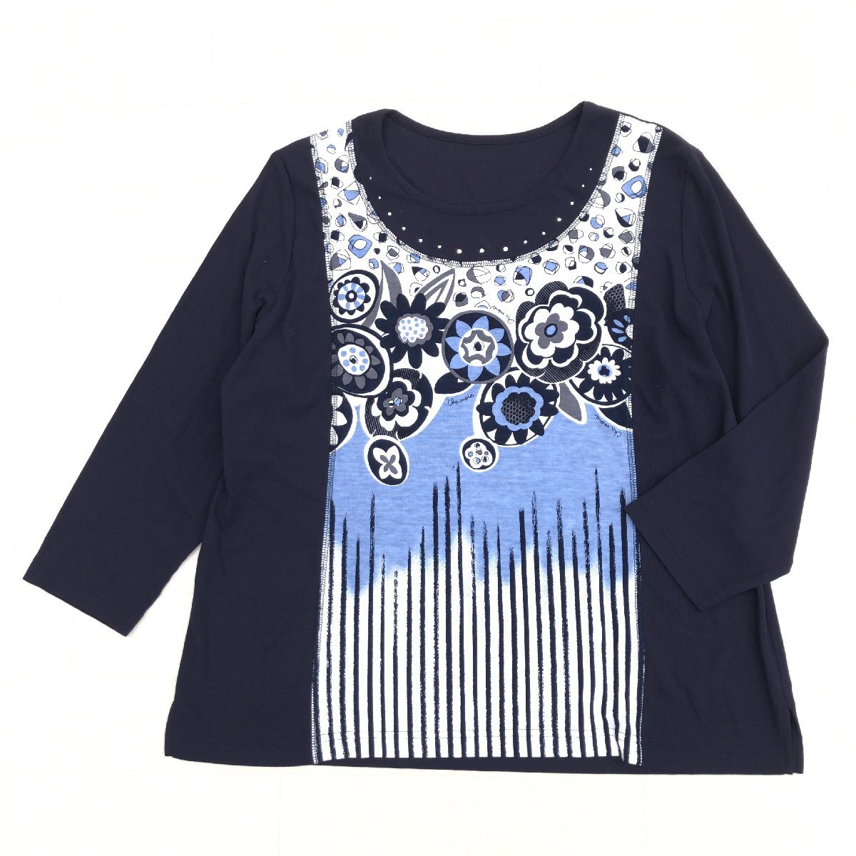 美品 Chamois シャミー コットン100% ビジュー装飾 カットソー 44(2XL) ネイビー系 日本製 ロンT Tシャツ 3L ゆったり 大きい ジオン商事の画像1