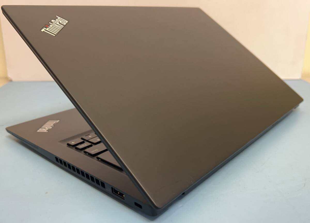 中古ノートパソコン★Windows10★Lenovo ThinkPad Core i5-8265U/@1.80GHz/8GB/M.2 128GB/14インチ★_画像2