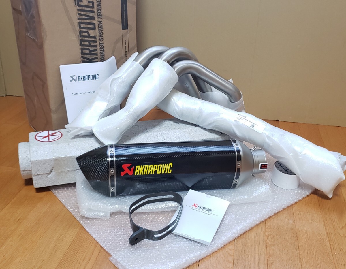 AKRAPOVIC｜レーシングライン カーボン │GSX1300R 隼 (08-17)│フルエキ マフラー│アクラポビッチ│S-S13R2-RC