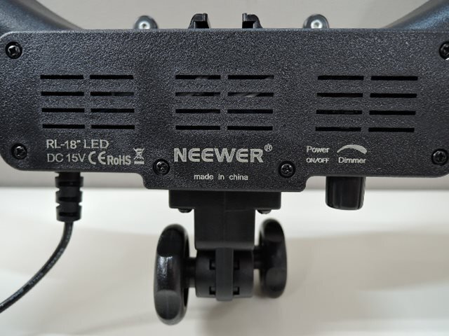 NEEWER ニューワー 調光可能 18インチ LEDリングライトキット リモコン無し RL-18 通電確認済/中古品の画像5