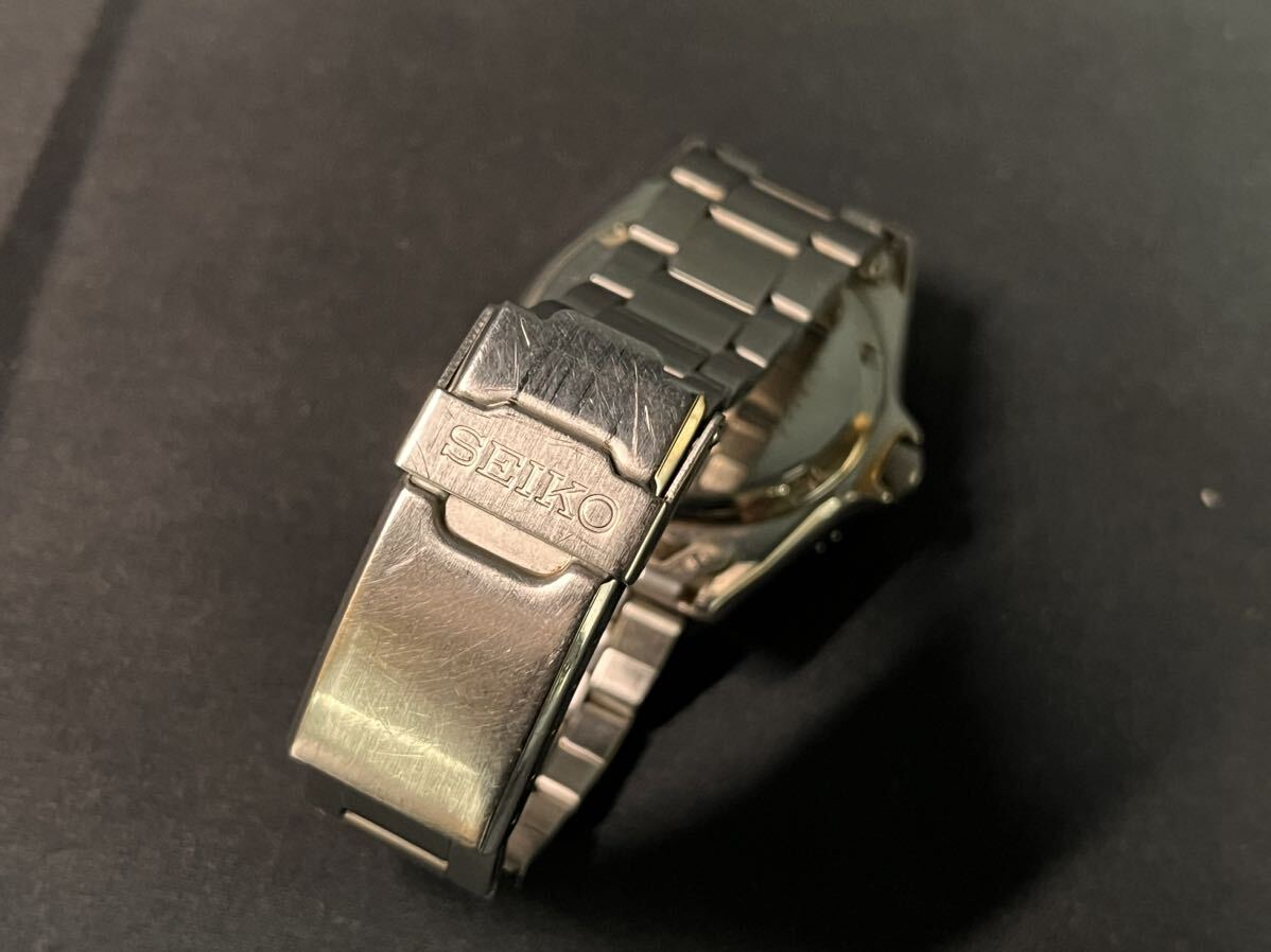 SEIKO セイコー 7S26-0050 ダイバー 黒文字盤 デイデイト メンズ腕時計 稼働 AT 自動巻き の画像6