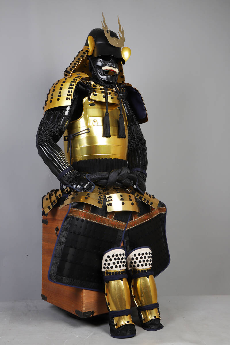 *.. beautiful goods * Sengoku ..*..* present . elmet of armor . amount armour armor life-size armor B06