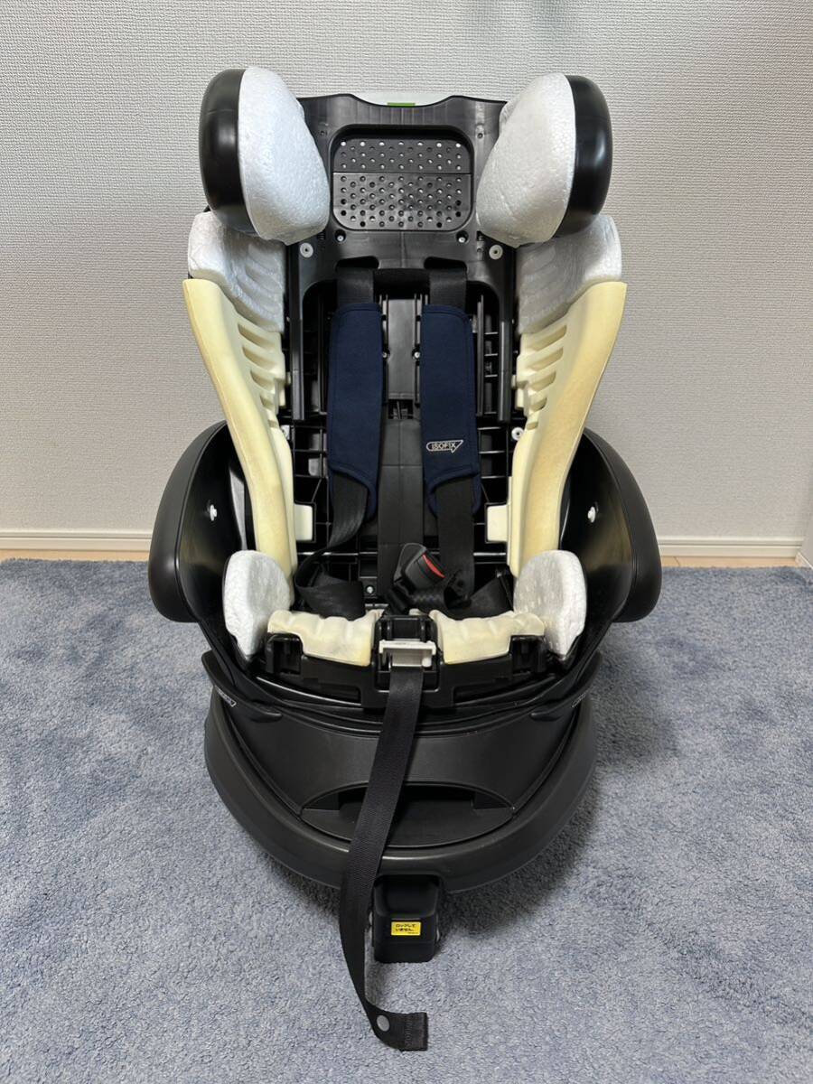 Aprica  Deaturn   плюс  ISOFIX  детское сиденье    Передача товара из рук в руки  возможно 