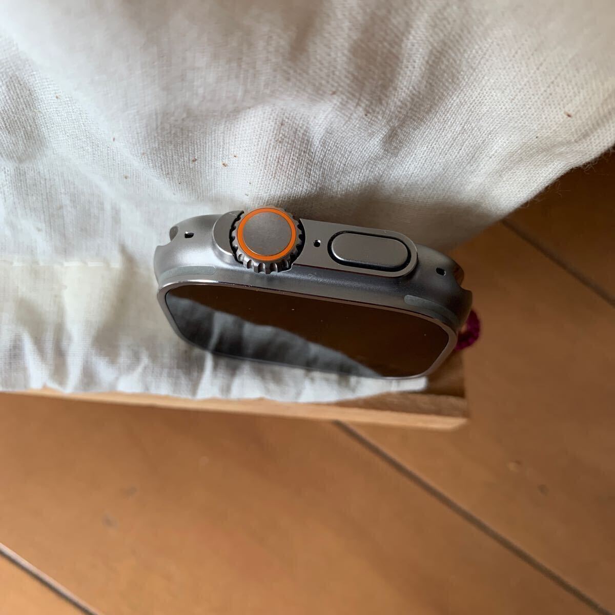 Apple Watch Ultra 49mm GPS+Cellularモデルの画像2