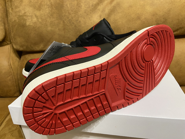 送料無料 新品 NIKE AIR JORDAN 1 LOW エアジョーダン 26.5センチ WMNS-10.0 _画像4