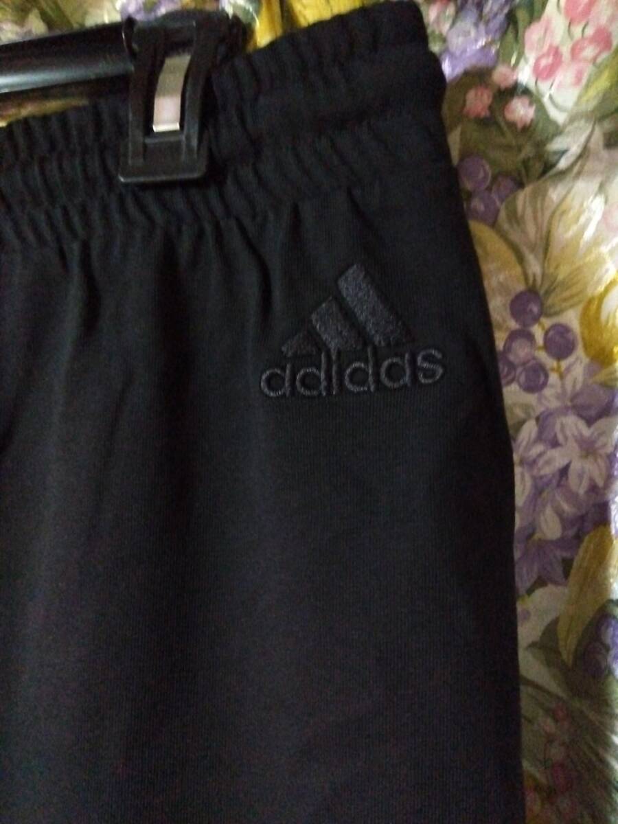 2XL/黒/新品/adidas アディダス/メンズ 薄手 ハーフパンツ エッセンシャルズ ロゴショーツ XXL 3L エアロレディ 大きいサイズ 春夏用_画像3