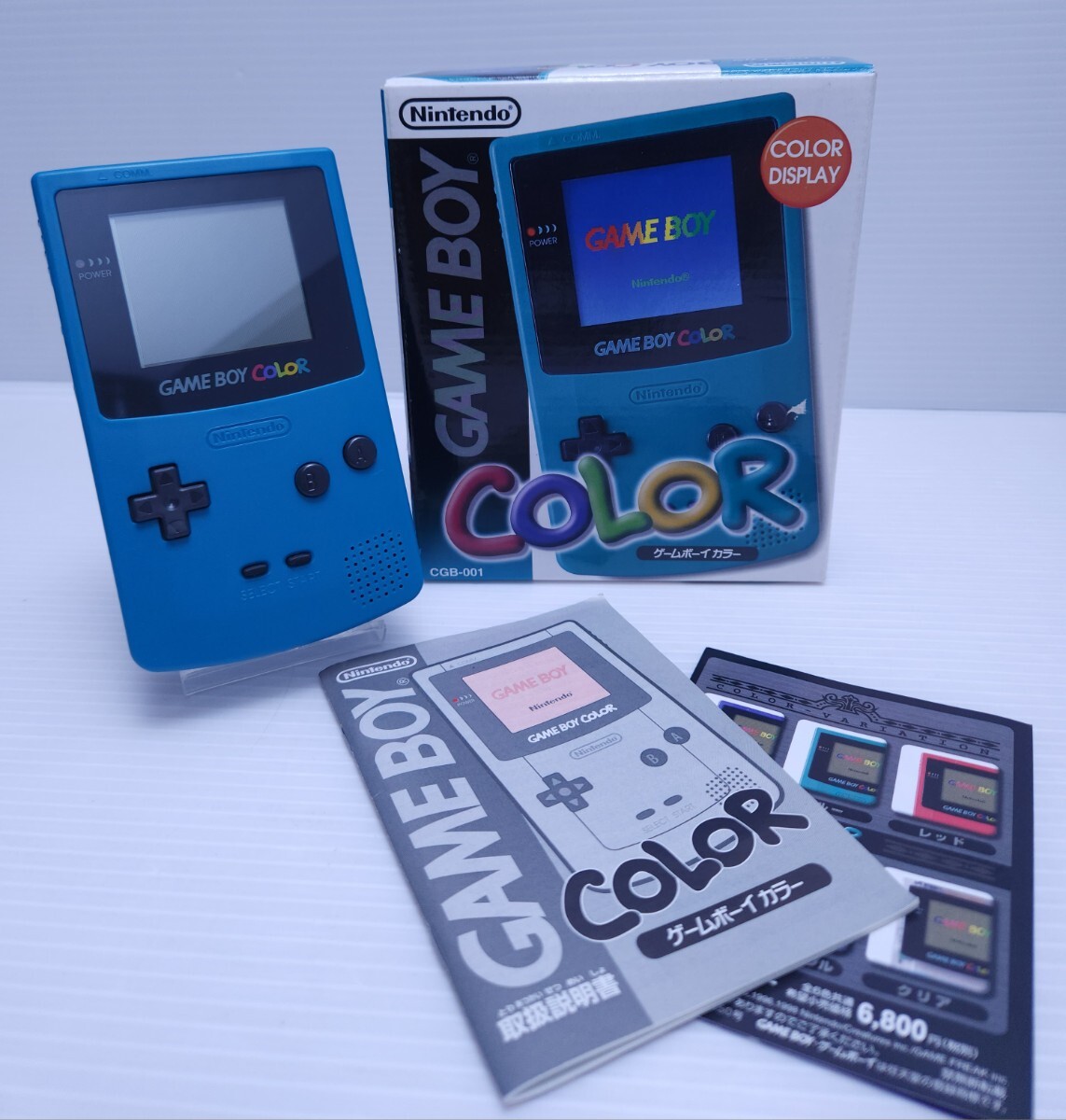 極美品 /動作品 任天堂 ニンテンドー Nintendo　GAMEBOYCOLOR ゲームボーイカラー グリーン CGB-001 携帯ゲーム レトロ 希少品 箱付(H-214)_画像1