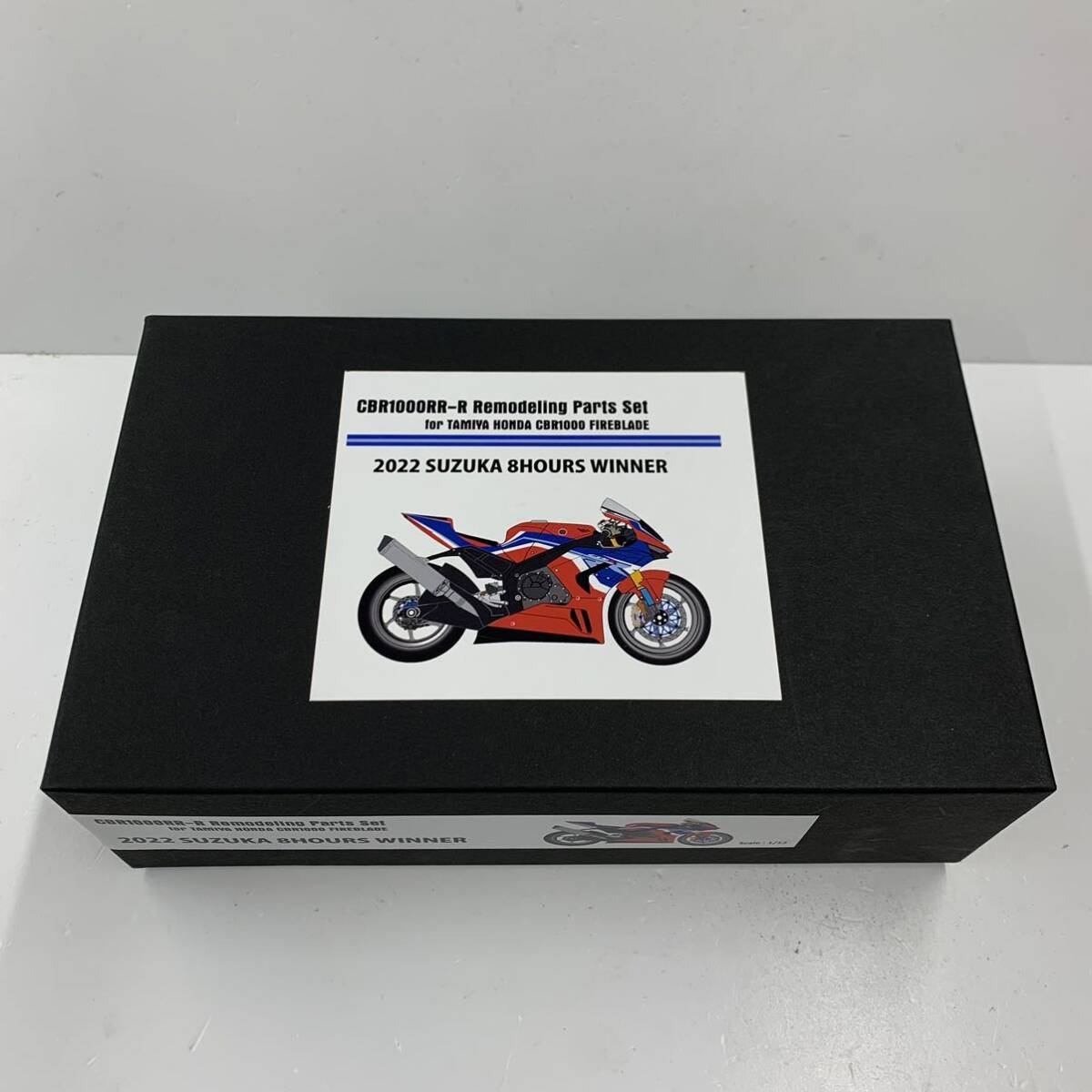 ① CBR1000RR-R Remodeling Parts Set 2022 SUZUKA 8HOURS WINNER ガレージキット キット 未組立品 