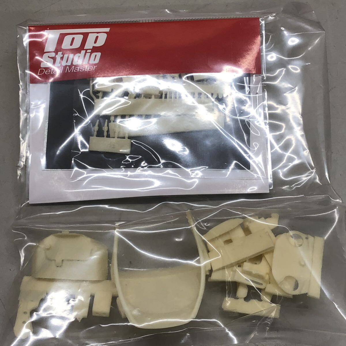 ⑩ TOP STUDIO YZR-M1 2005 1/12 super detail up set for TAMIYA ガレージキット 現状品 レーシングカー kit