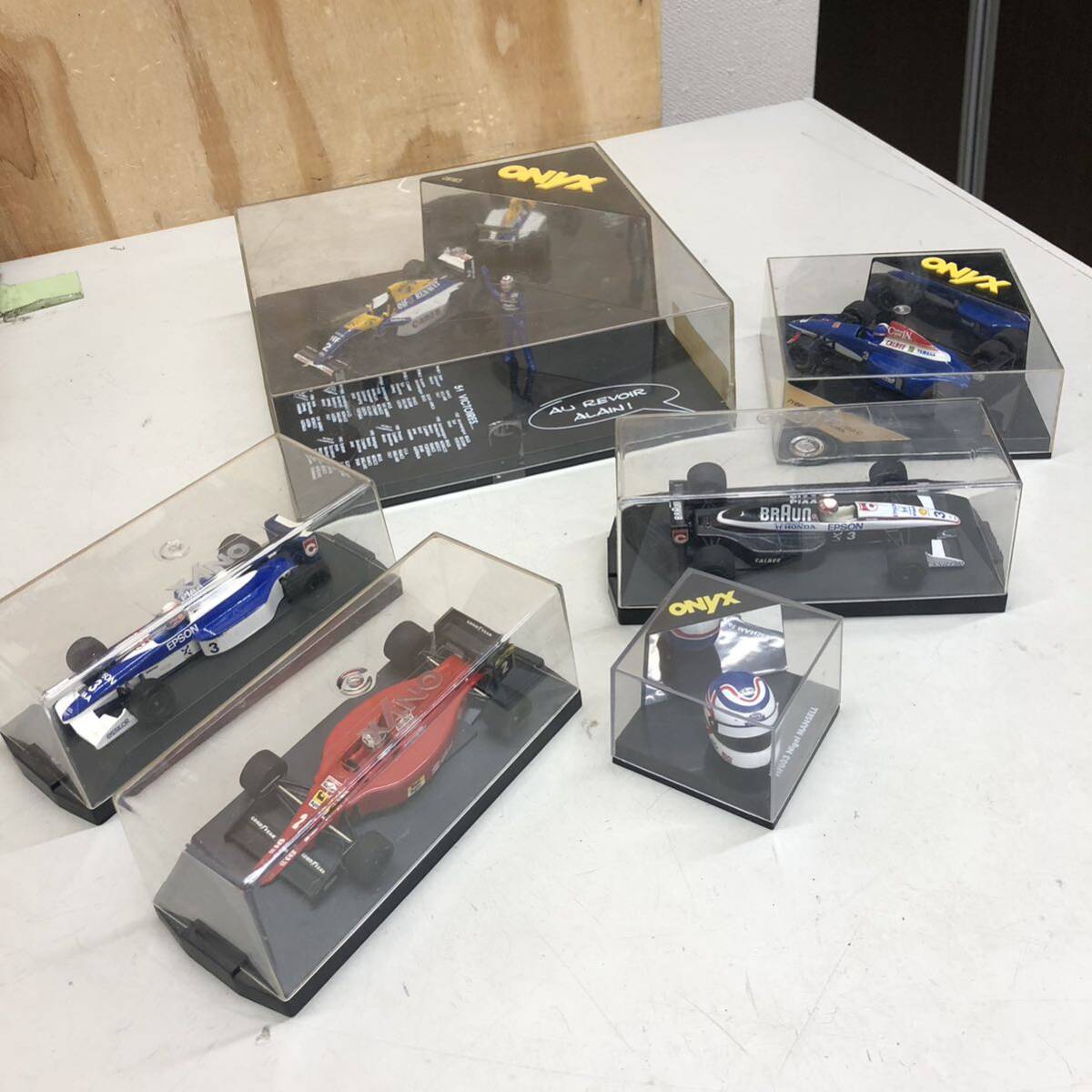 ONYX F1 レーシングカー フィギュア など 6点 まとめて 現状品 ケース傷、割れ有 片山右京 TYRRELL YAMAHA _画像1