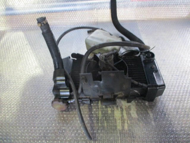 A6AE11 VTZ250 ラジエーター セット MC08 Sの画像2