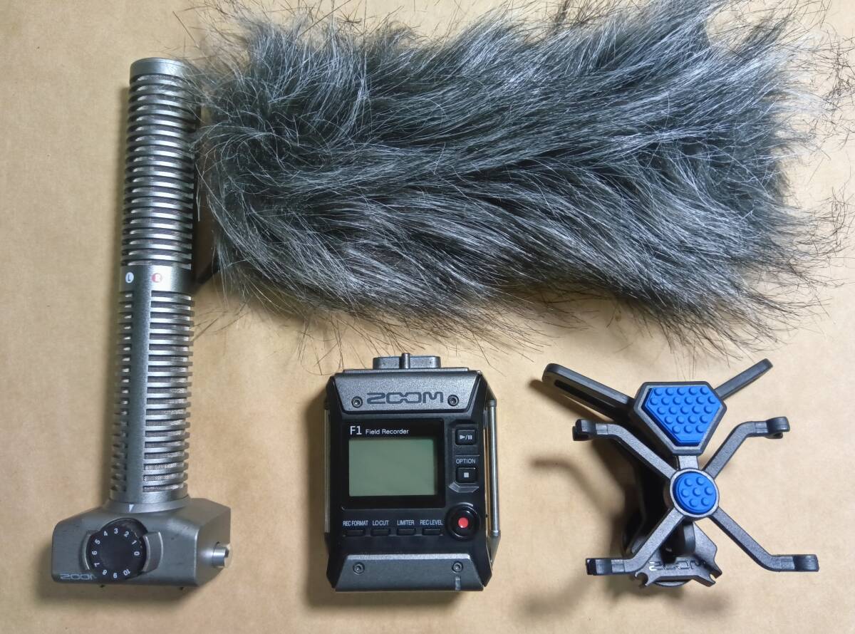 ZOOM F1 Field Recorder + Shotgun Mic（SSH-6）／フィールドレコーダー＋ショットガンマイクの画像1