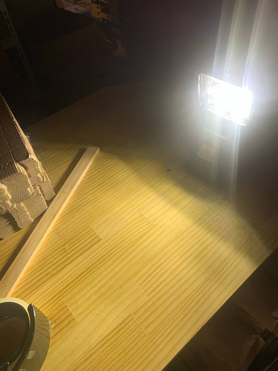 作業灯 ８インチ LED作業灯 マキタ 14.4~18v互換 投光器 ライト 懐中電灯