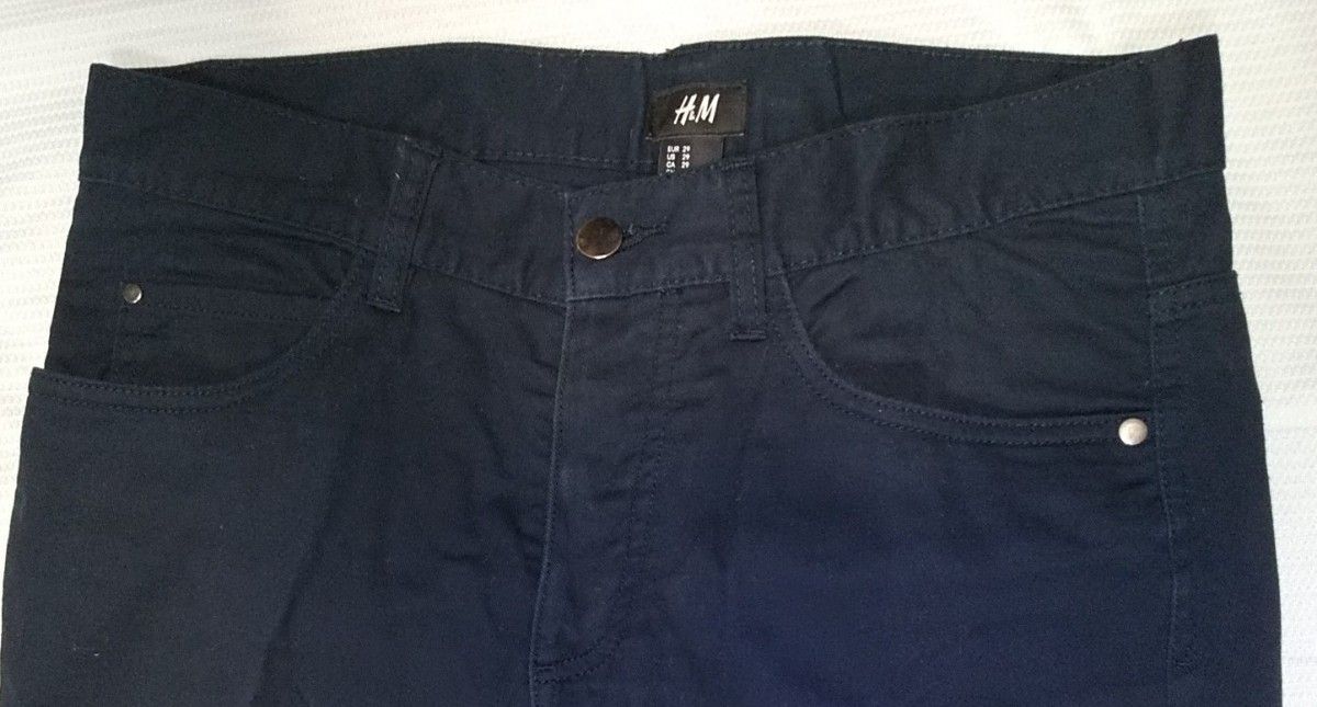 H&M 綿 パンツ ボタンフライ メンズ29インチ 濃紺色 ネイビー
