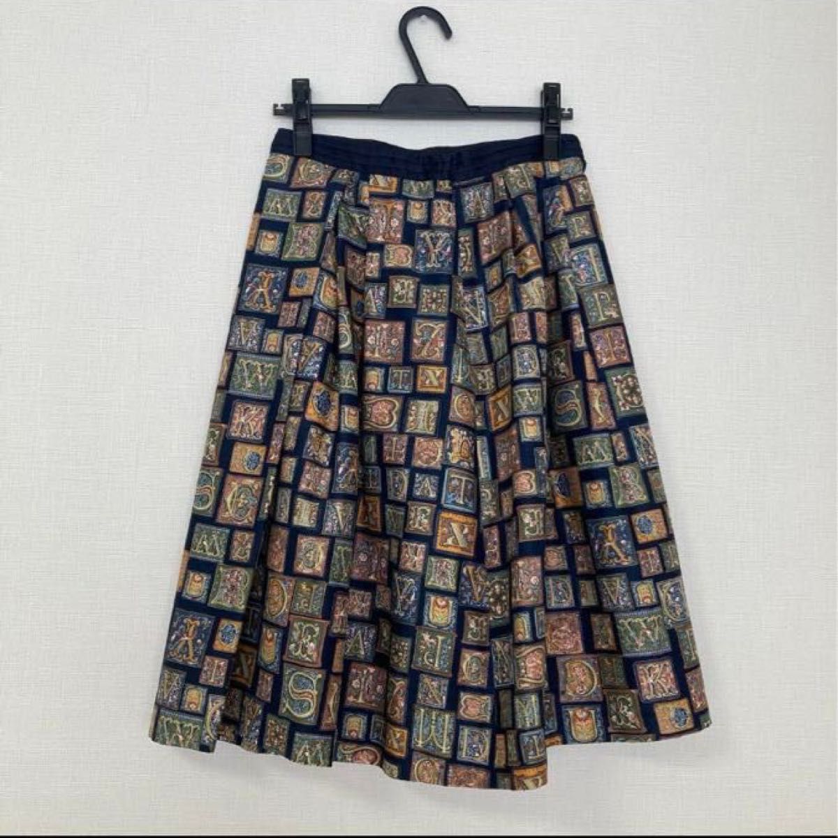 Lois CRAYON  ロイスクレヨン　フレアスカート　ネイビー　日本製　Mサイズ