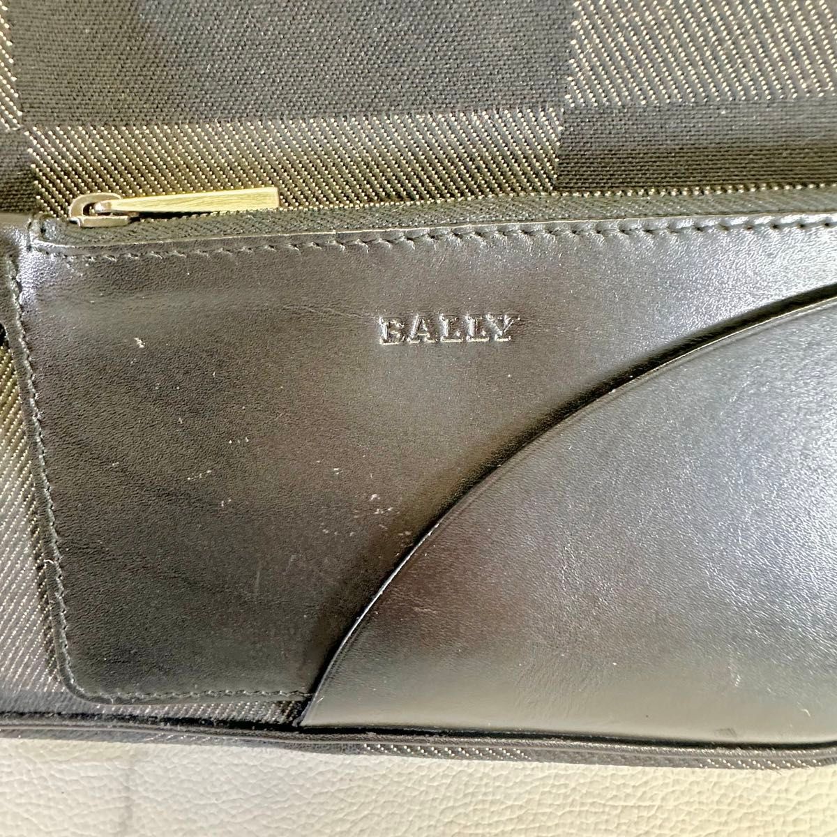 【極美品】　BALLY ハンドバッグ　ショルダー　ポーチ　ブラックデニム　バリー