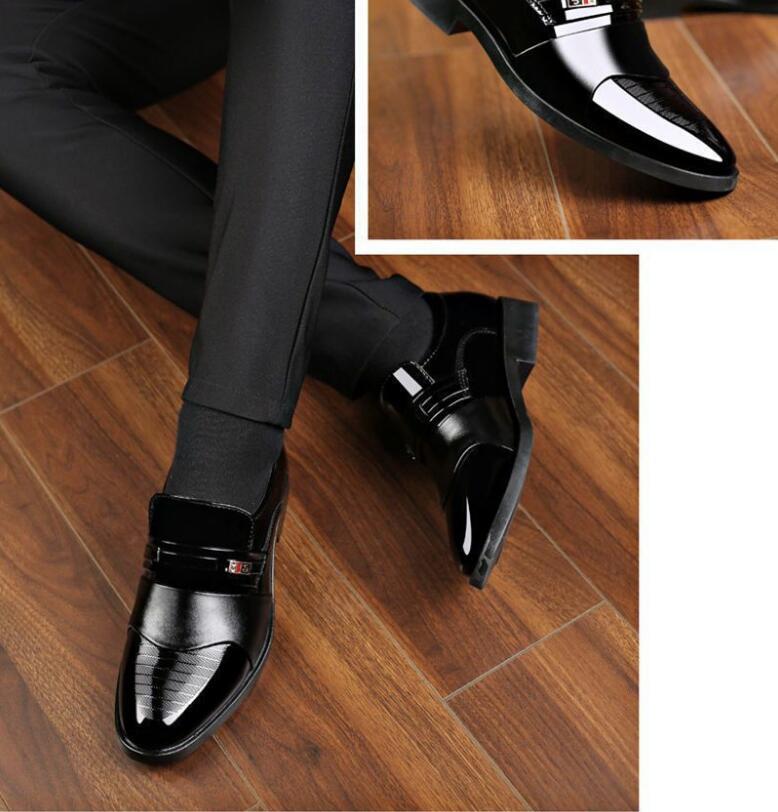 15022丁寧な靴づくりを行っている*正統派スタイルと新しい快適性の融合上品で　black 　_画像4