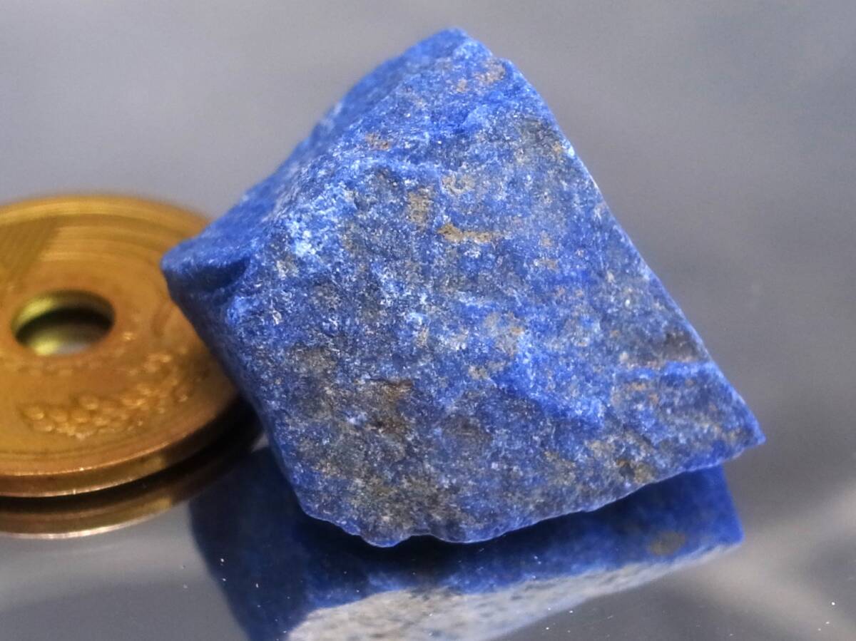 50.22ct 新品・極上の藍ブルー・天然ラピスラズリ原石 アフガニスタン産の画像5