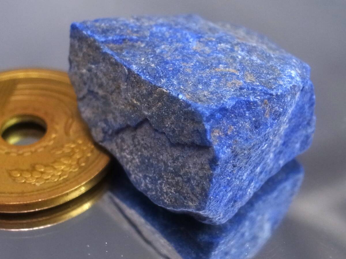 50.22ct 新品・極上の藍ブルー・天然ラピスラズリ原石 アフガニスタン産の画像2
