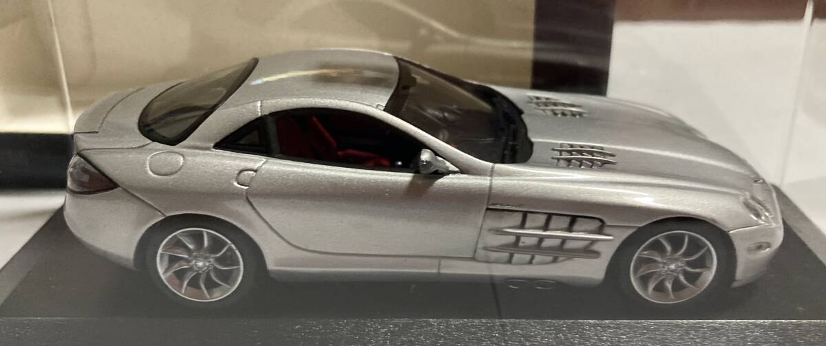 ミニチャンプス PMA 1/43 Mercedes-Benz SLR McLaren 2003 Silver_画像4