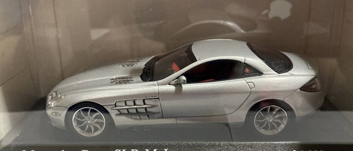 ミニチャンプス PMA 1/43 Mercedes-Benz SLR McLaren 2003 Silver_画像2